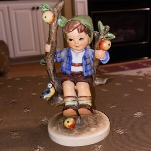 VINTAGE GOEBEL HUMMEL 142/1 APPLE TREE BOY TMK - 3 GERMANY MINT CONDITION 6” T
